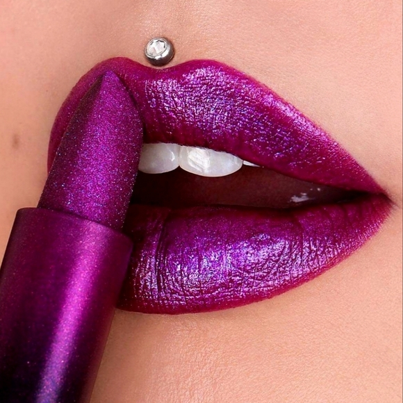 HUDA BEAUTY Other - "After Party" Metallic Lipstick